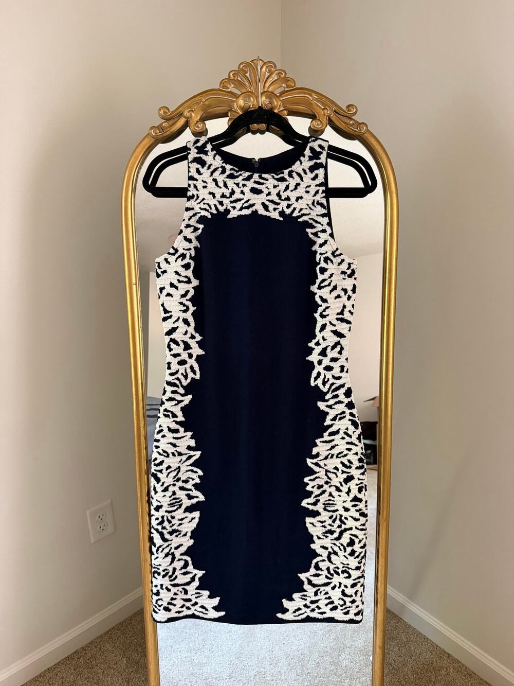St John Navy & Ivory Knit Wool Blend Sheath Dress